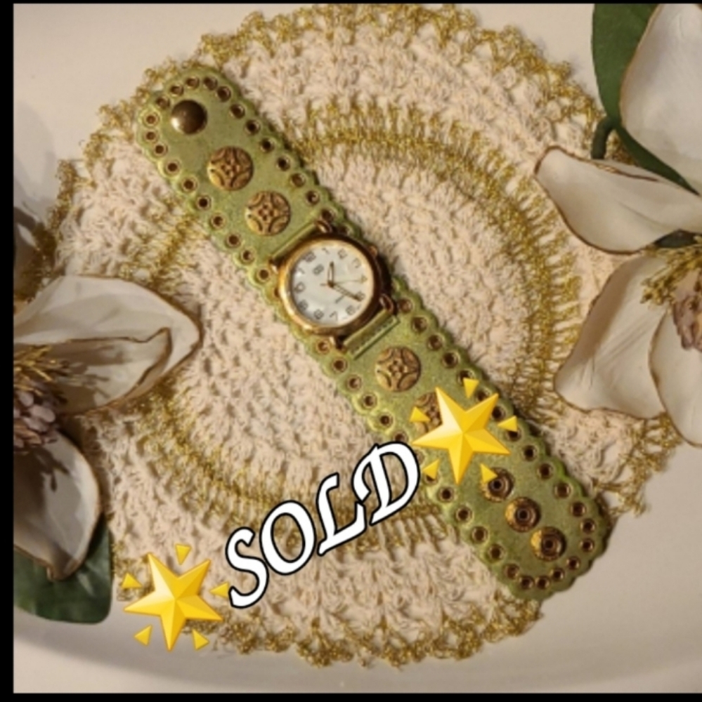 Retro Chic Fashion Watch